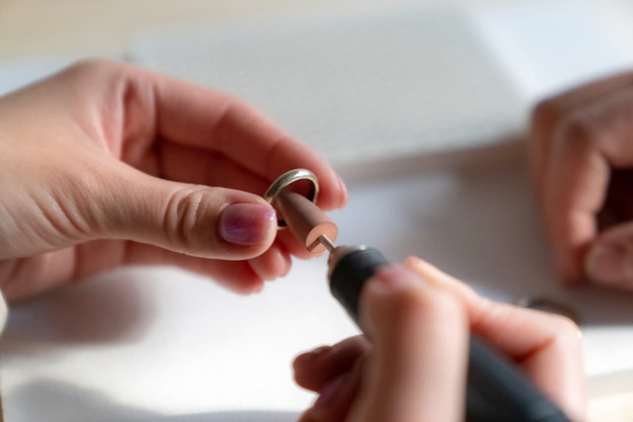 Silver Ring-Making Experience at Taisho Romance Workshop Grace - სურათი 8
