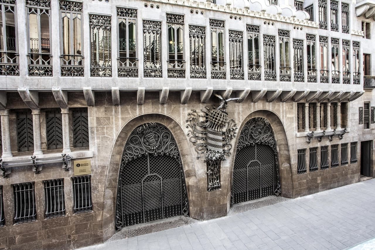 Palau Guell Ticket - მთავარი სურათი