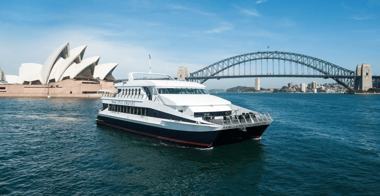 Sydney Harbour Lunch Cruise aboard Magistic Cruises from Darling Harbour - სურათი 7