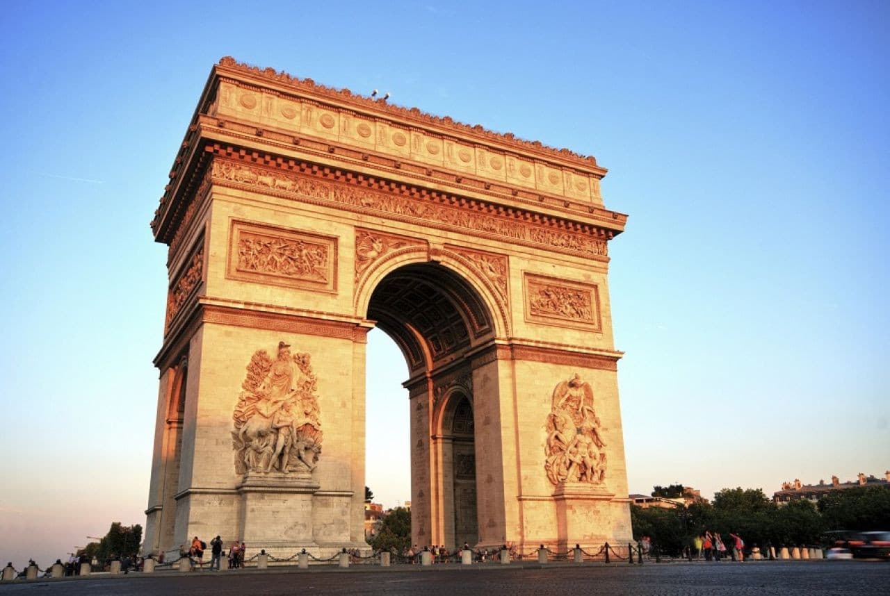 Paris Open-Top Bus Tour, Seine River Cruise, and Eiffel Tower Dining Experience - სურათი 3