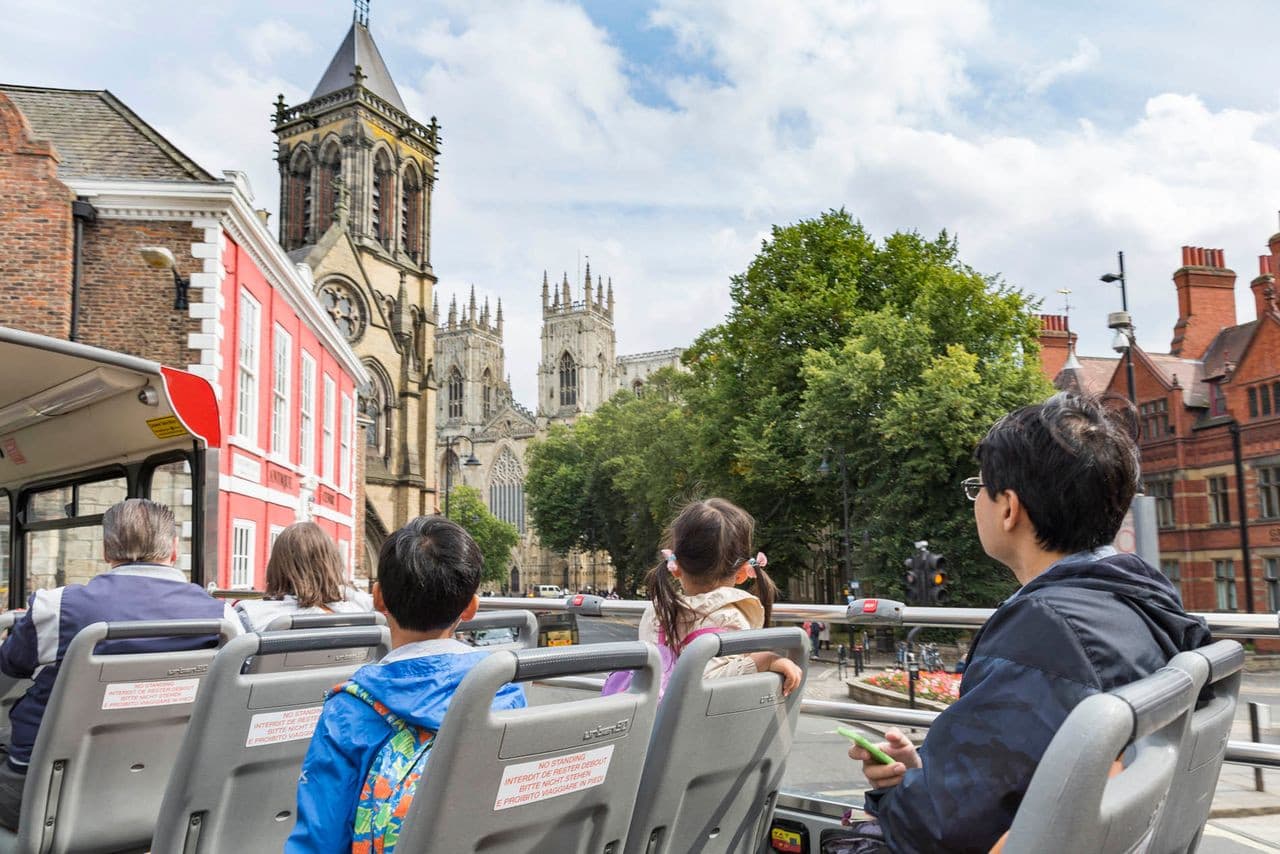 City Sightseeing York Hop-on Hop-off Bus Tour - სურათი 7