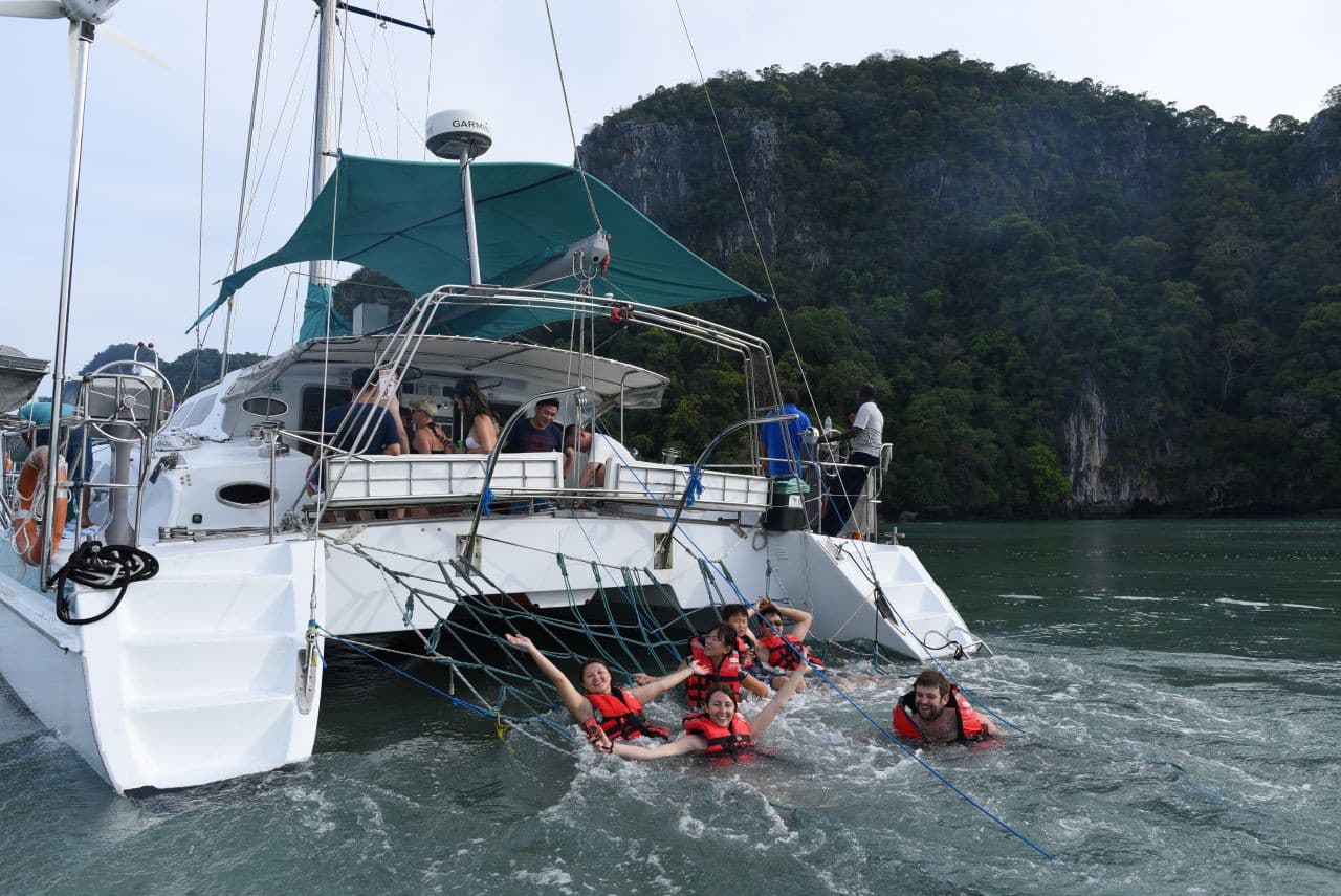 Premium Langkawi Sunset and Day Cruises by Crystal Yacht - სურათი 9