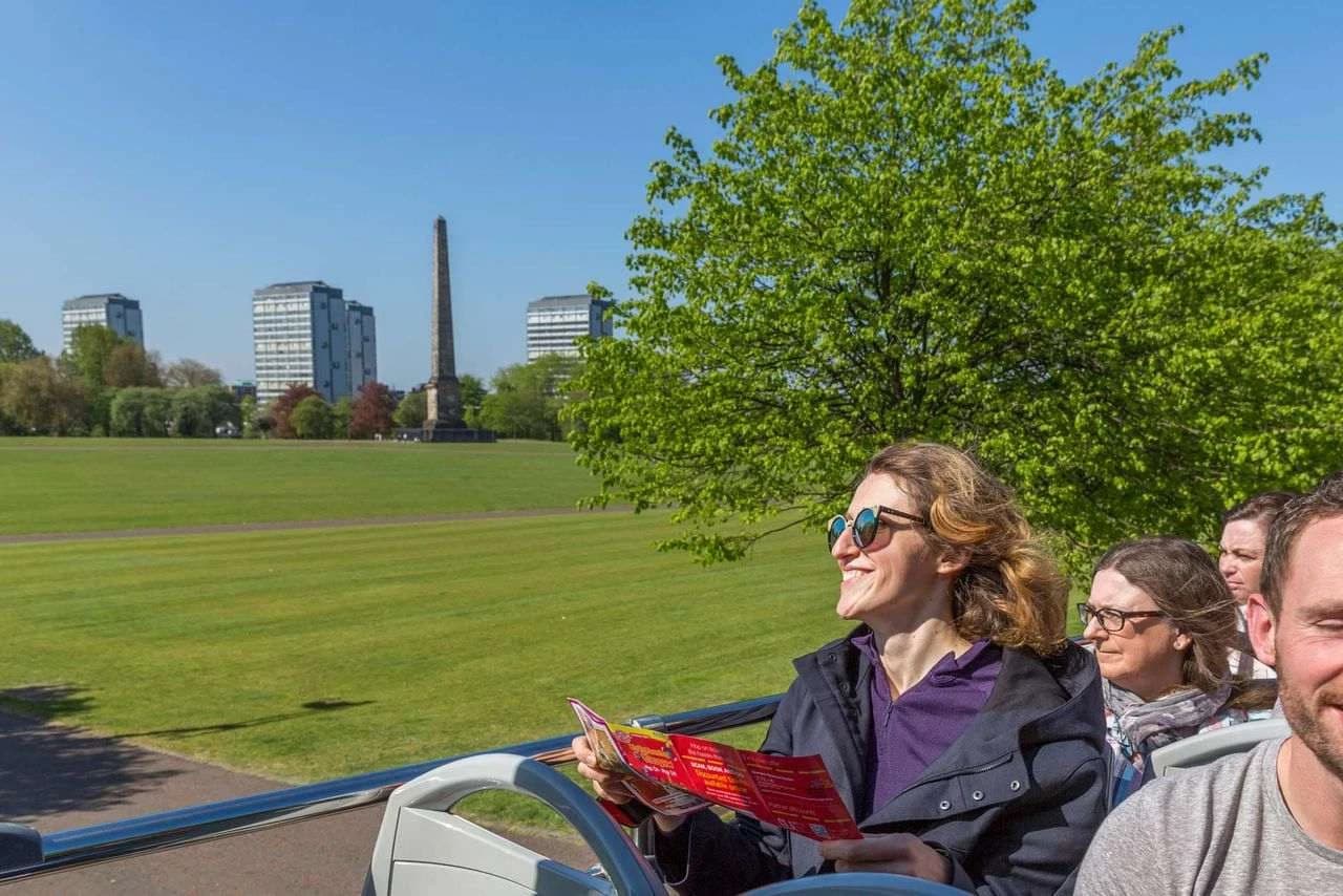 City Sightseeing Glasgow Hop-on Hop-off Bus Tour - სურათი 9