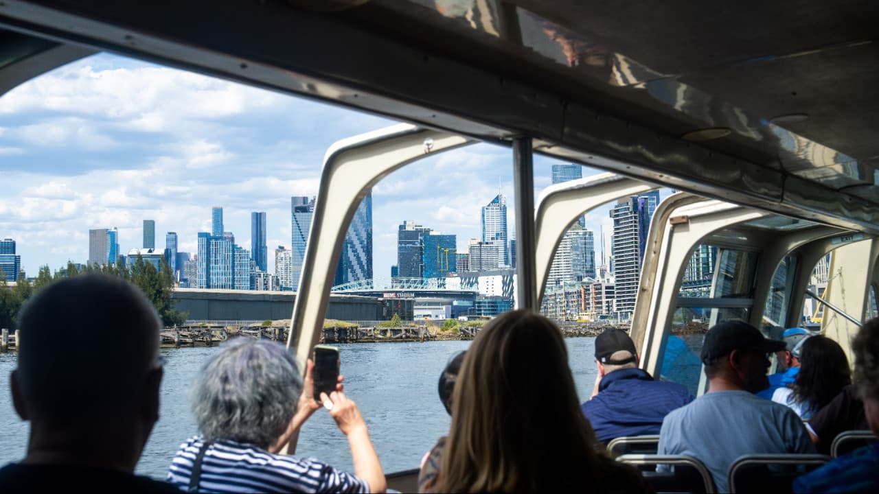 Melbourne Sightseeing Cruise on the Yarra River - სურათი 4