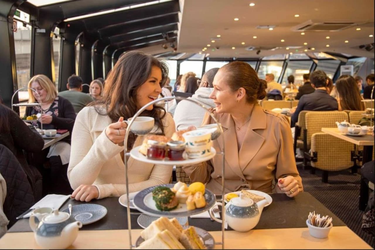 Afternoon Tea Cruise on the River Thames - სურათი 3