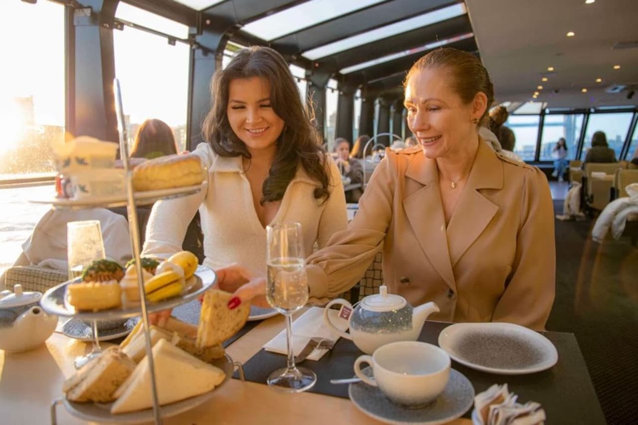 Afternoon Tea Cruise on the River Thames - სურათი 6