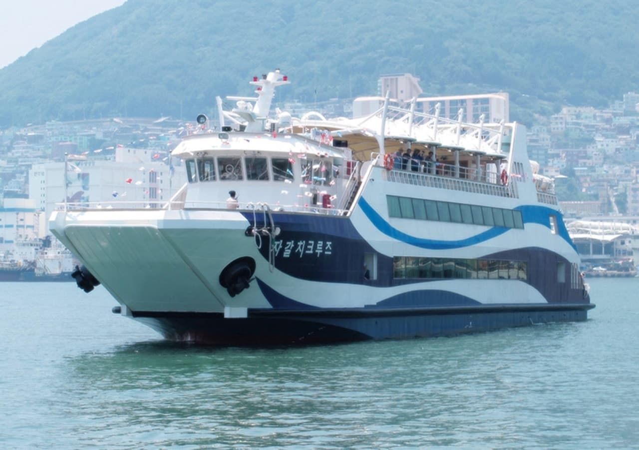 Busan Jagalchi Cruise - მთავარი სურათი