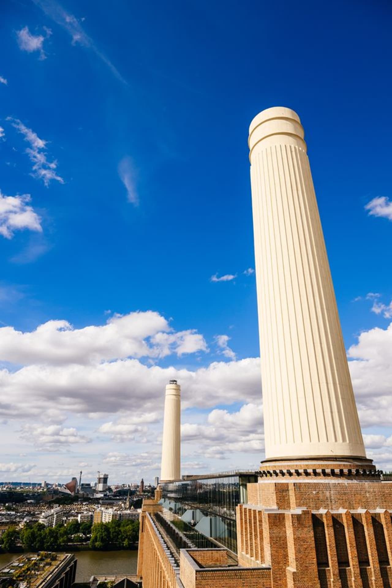 Lift 109 at Battersea Power Station - სურათი 10