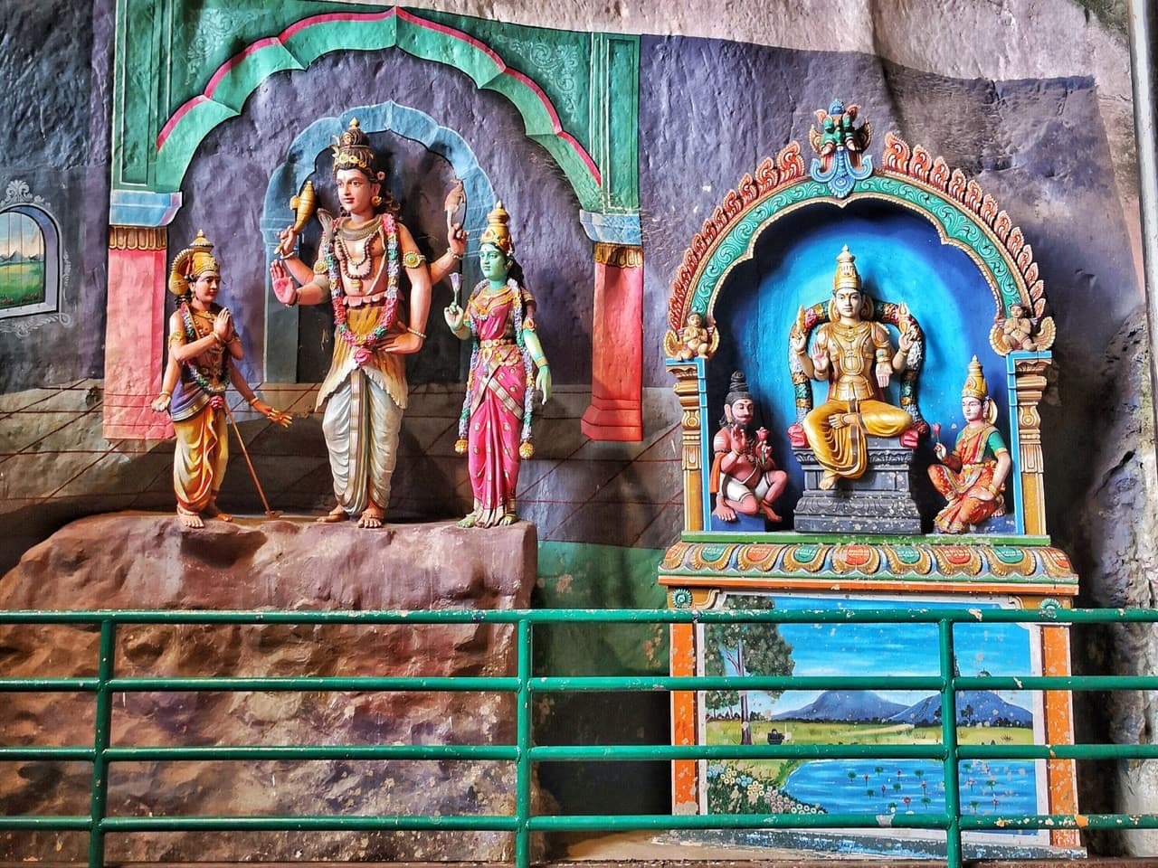 Batu Caves and Kuala Gandah Elephant Sanctuary Full-Day Tour from Kuala Lumpur - სურათი 2