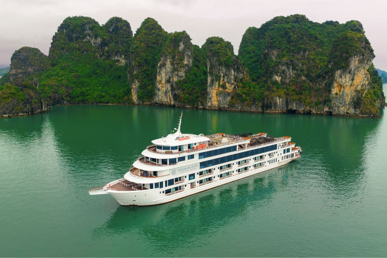 Halong Bay Premium Cruise aboard Ambassador Cruise - სურათი 3