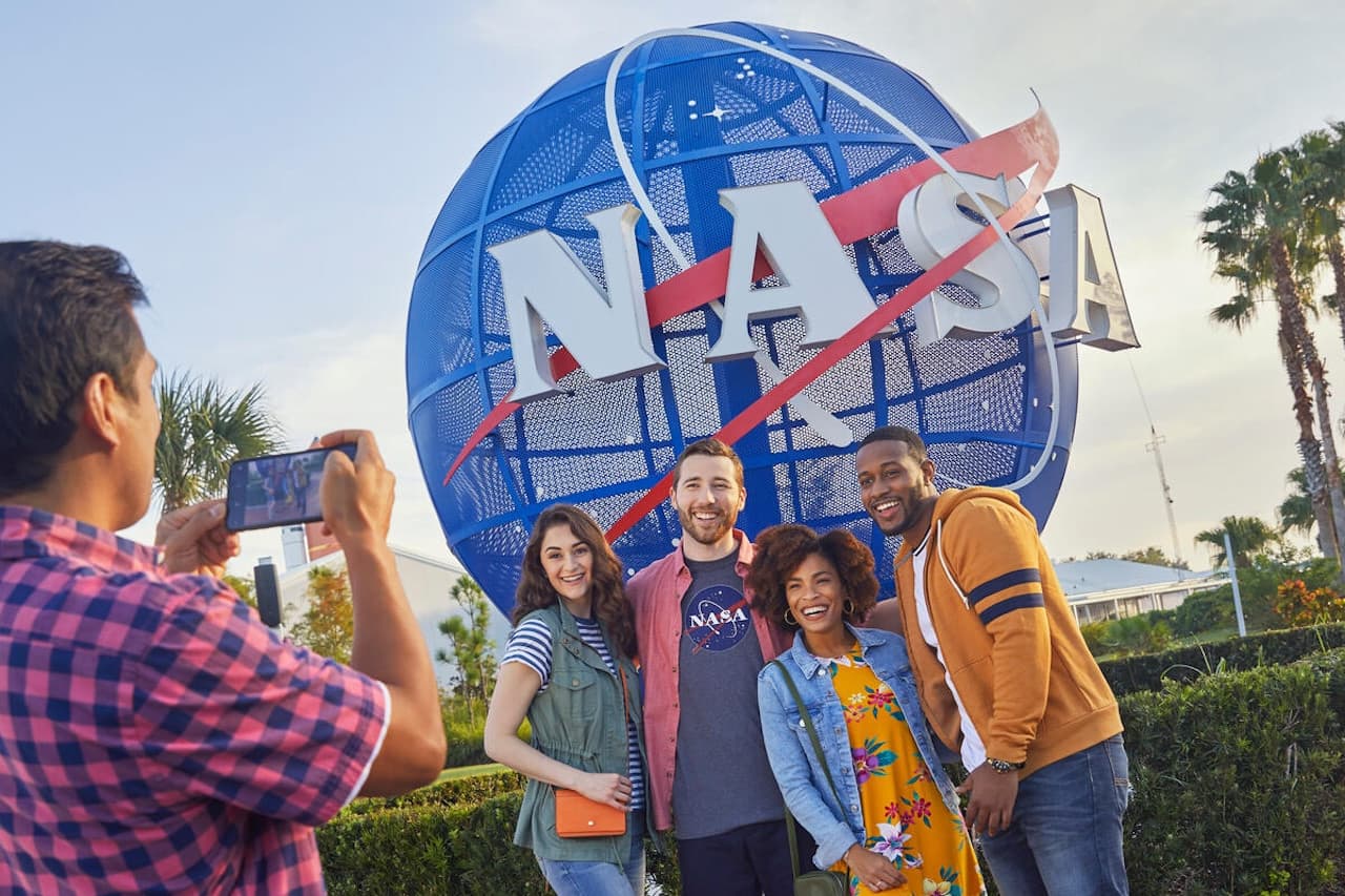 Kennedy Space Center Visitor Complex Admission with Round Trip Transportation from Orlando Area - სურათი 5
