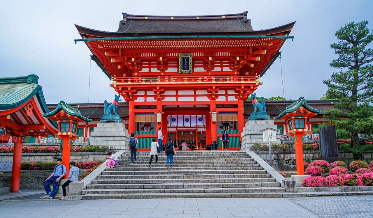Kyoto Full-Day Tour: Nijo Castle, Kinkaku-ji,  Fushimi Inari Taisha, Kiyomizu-dera Temple - სურათი 2