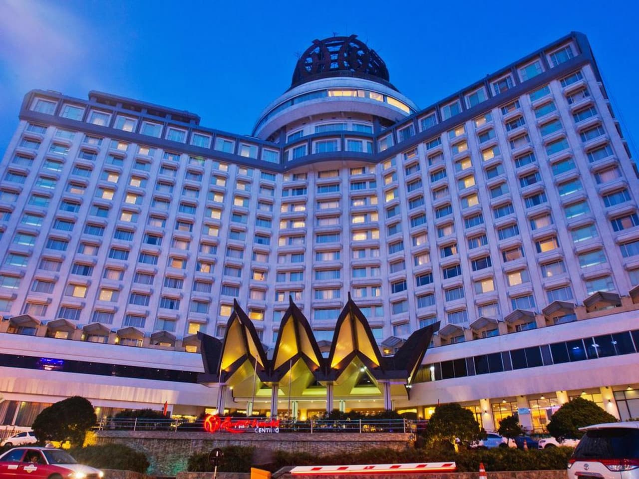 Genting Highlands and Batu Caves Full-Day Tour from Kuala Lumpur - სურათი 5