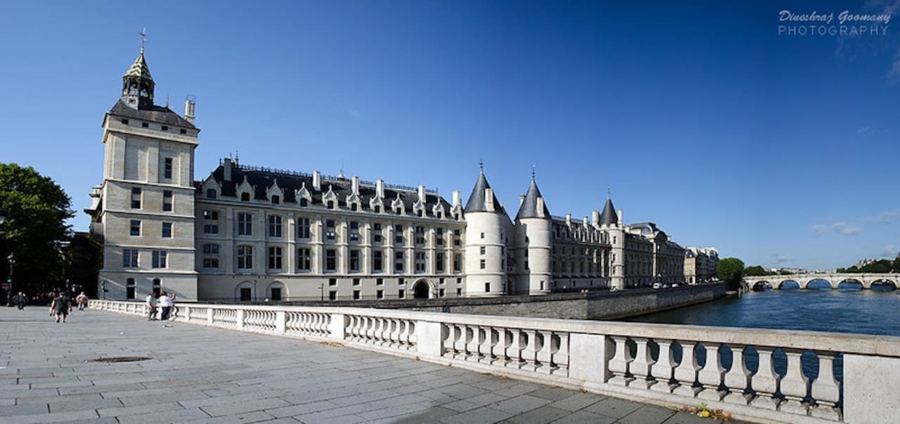 Conciergerie: Priority Entrance - მთავარი სურათი