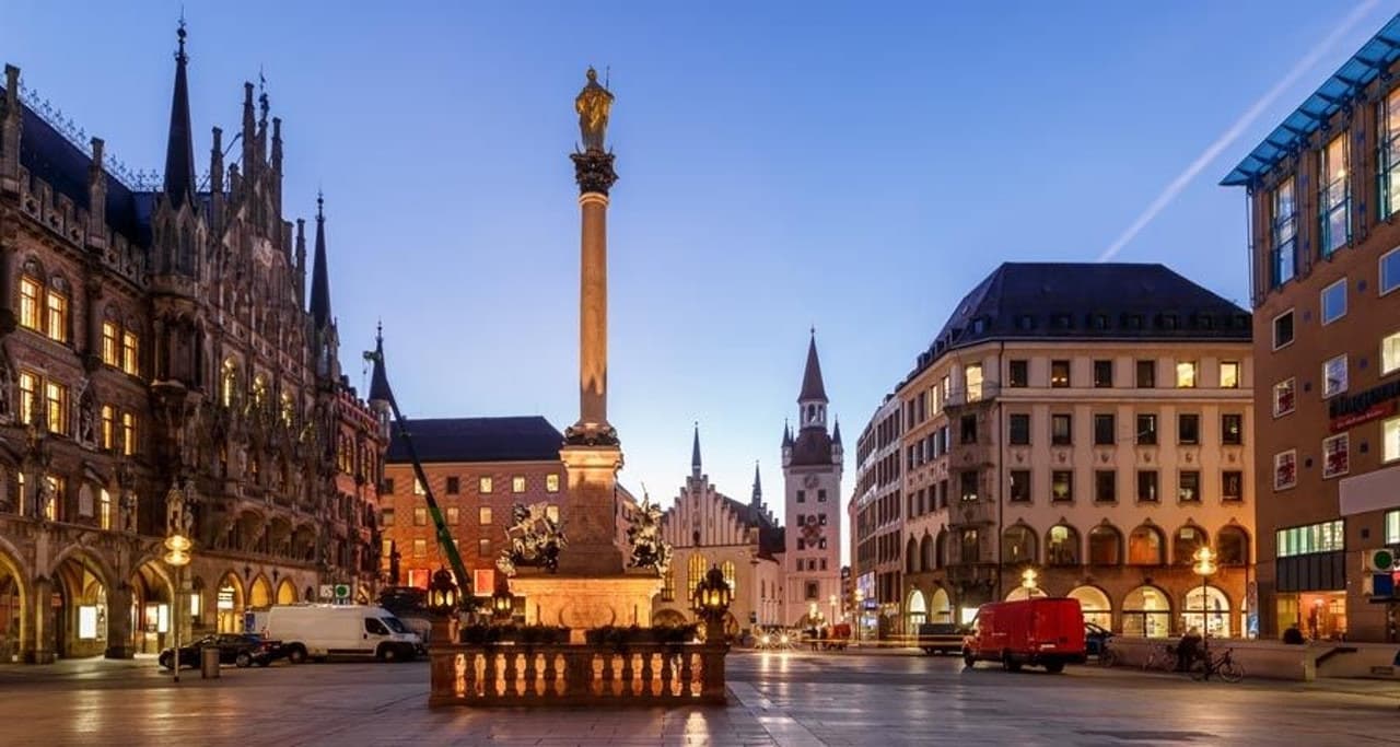 Munich Walking Tour - სურათი 5