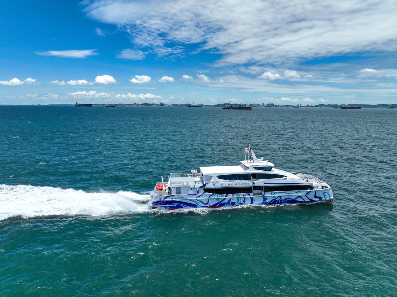 Majestic Fast Ferry Ticket between Singapore and Batam - სურათი 5