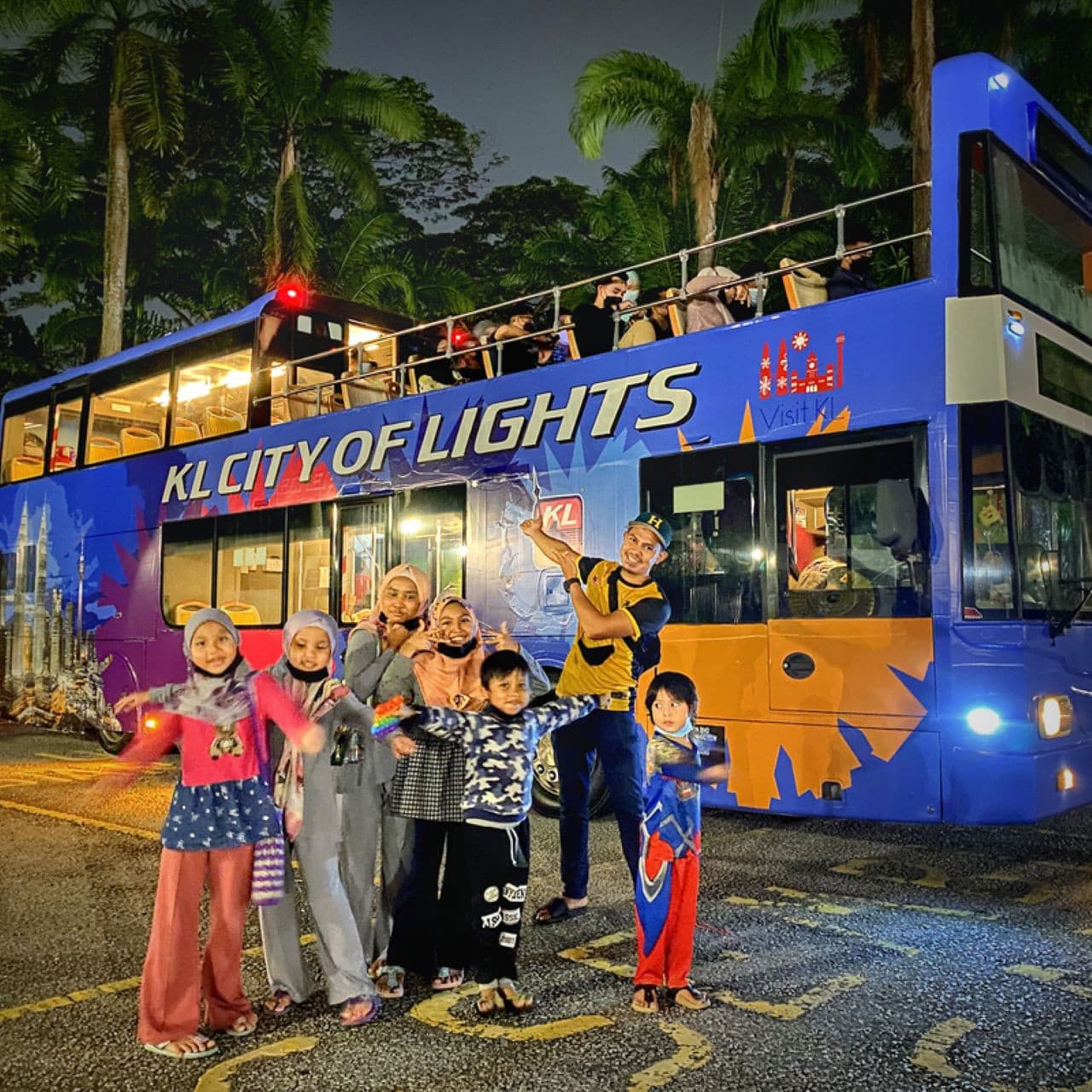 KL City of Lights Tour - სურათი 5
