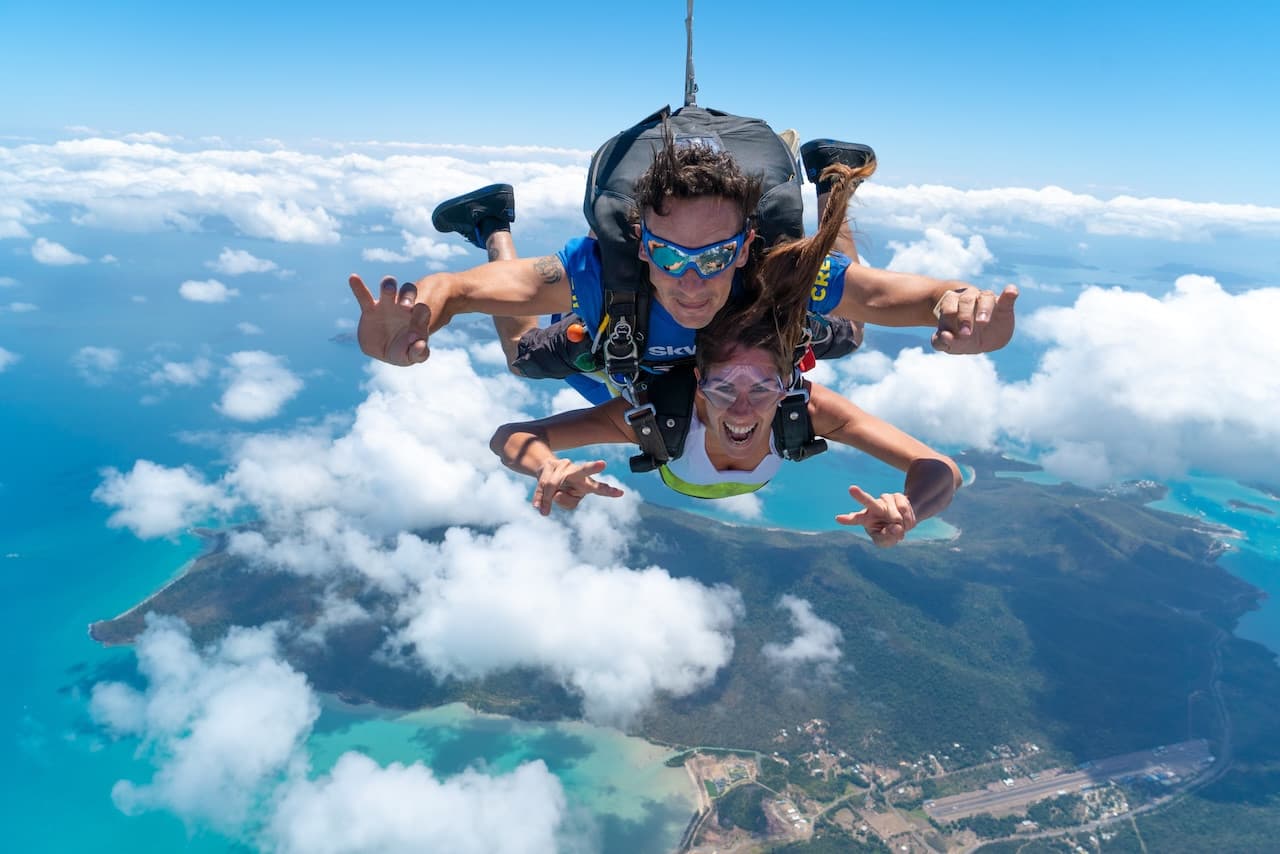 Tandem Skydiving Experience Airlie Beach - მთავარი სურათი