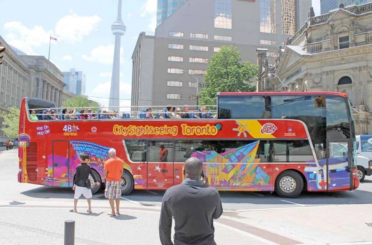 City Sightseeing Toronto Hop-on Hop-off Bus Tour - სურათი 7