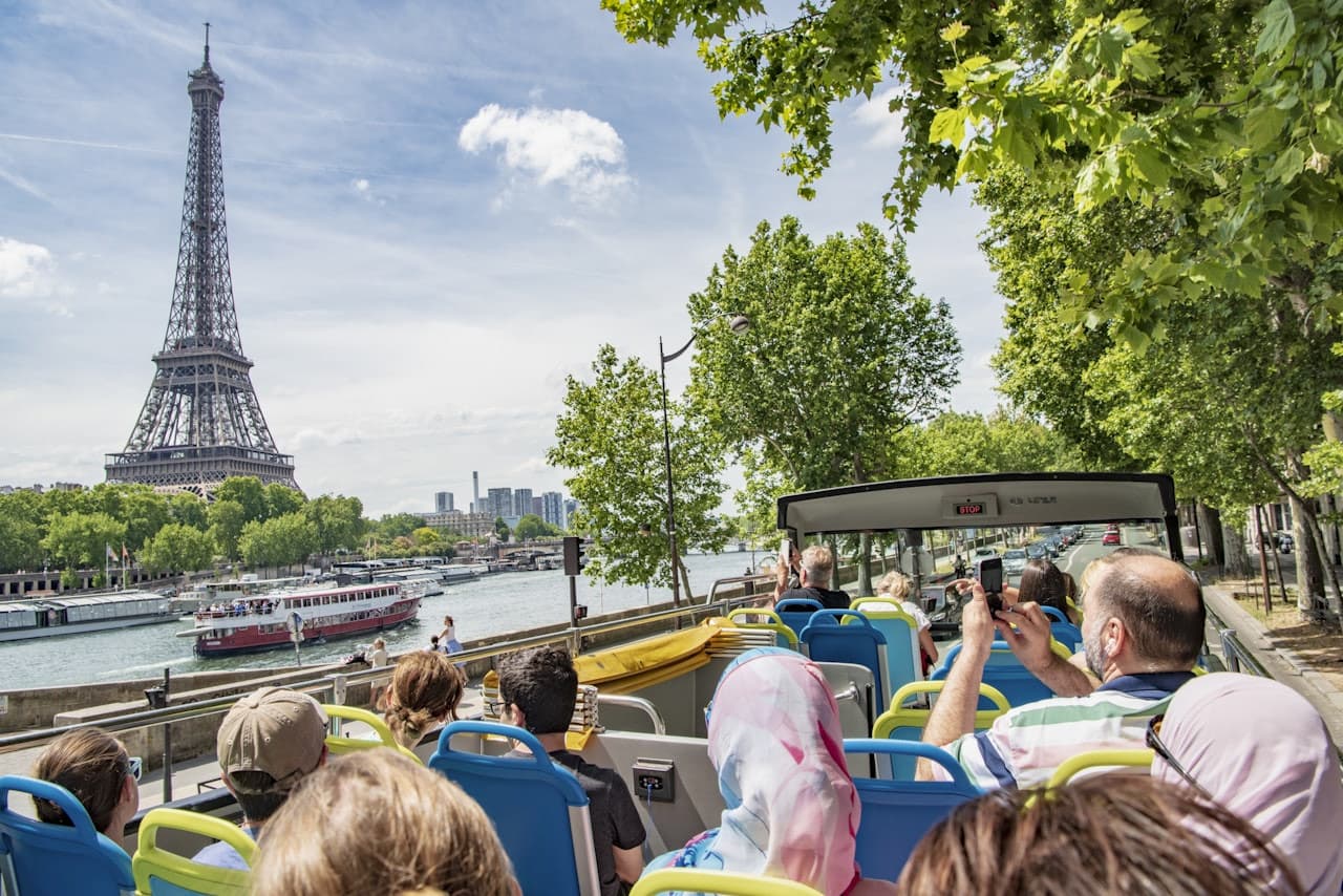 Tootbus Paris Hop-on Hop-off Bus Tour - მთავარი სურათი
