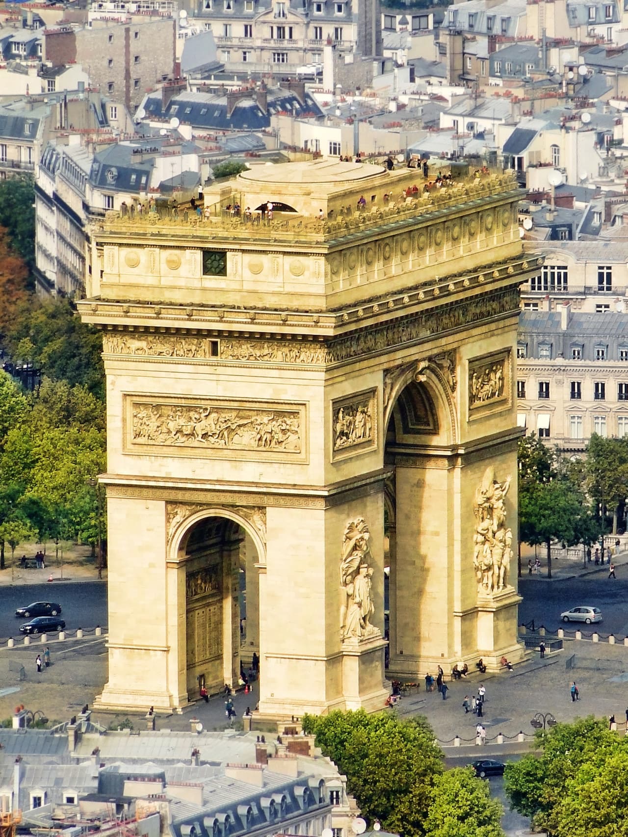 Arc de Triomphe Ticket: Admission + Rooftop Access - სურათი 6