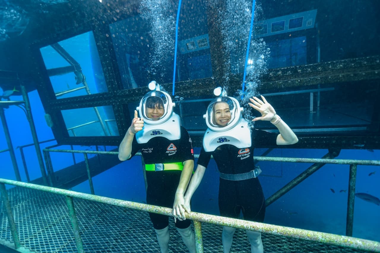 Reef Magic Pontoon Tour from Cairns - სურათი 13