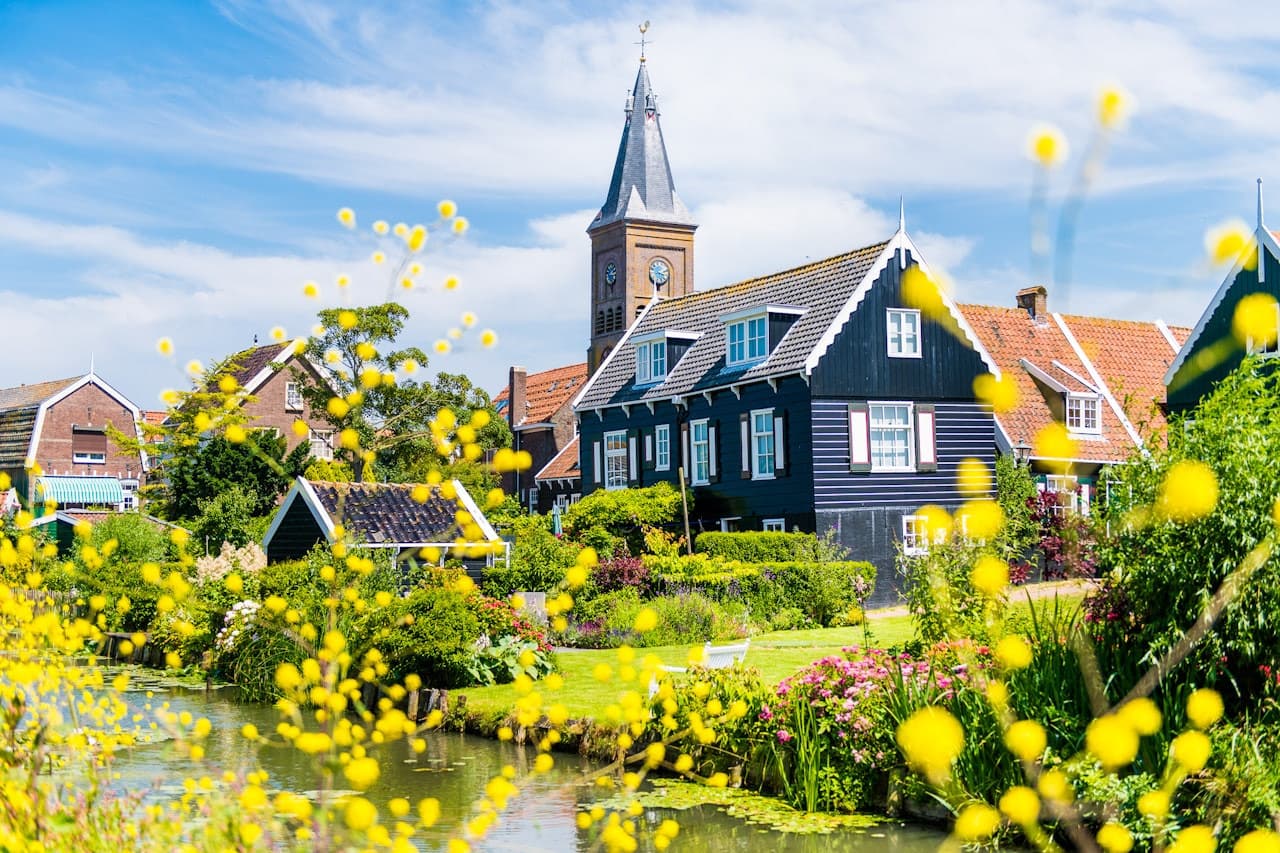 Volendam, Marken, and Windmills Half-Day Tour from Amsterdam - სურათი 2