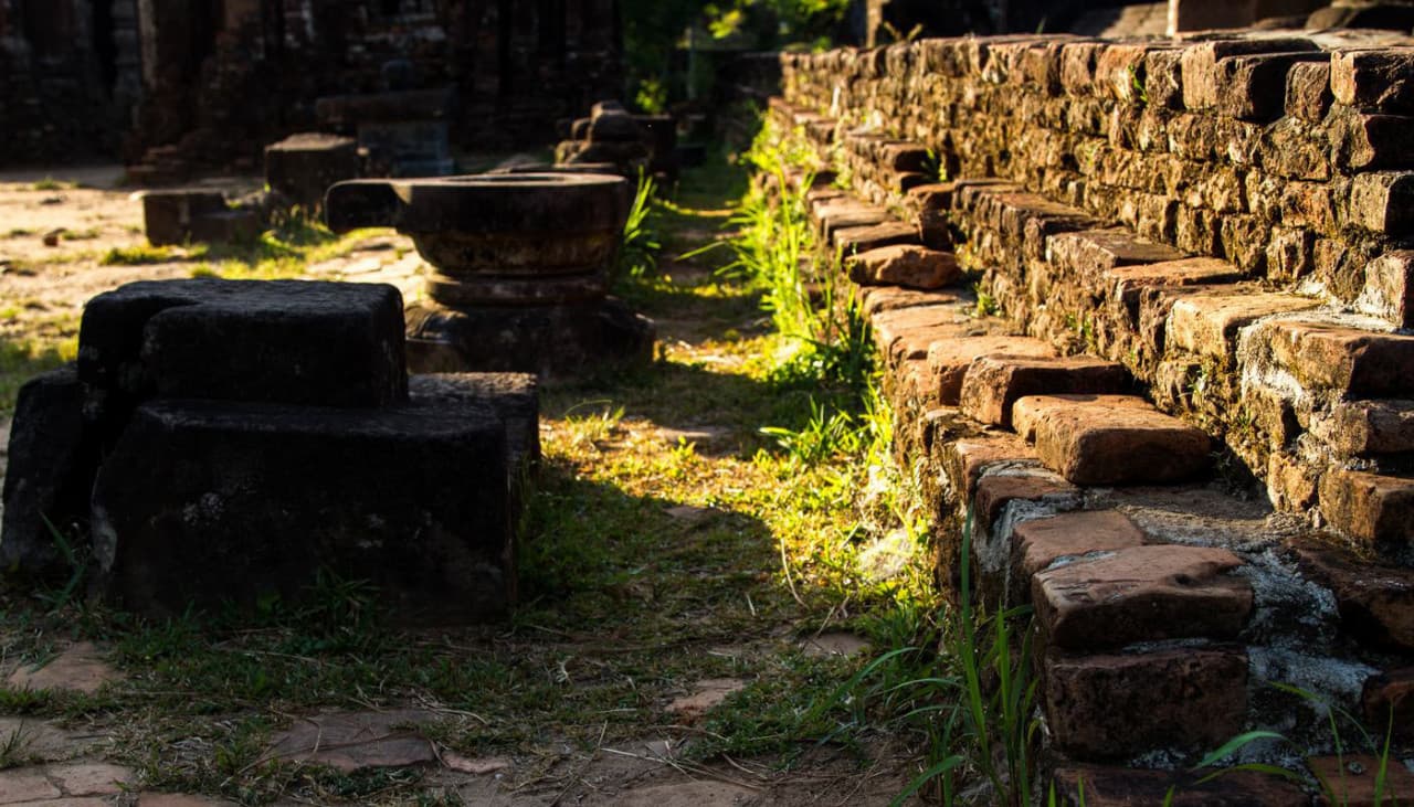 My Son Sanctuary and Hoi An Ancient Town Tour from Da Nang - სურათი 5
