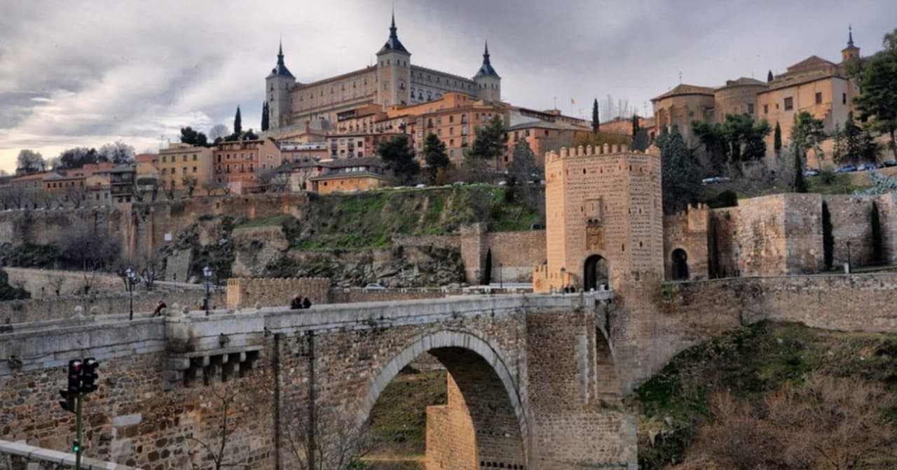 Big Bus Toledo Hop-on Hop-off Bus Tour - სურათი 3