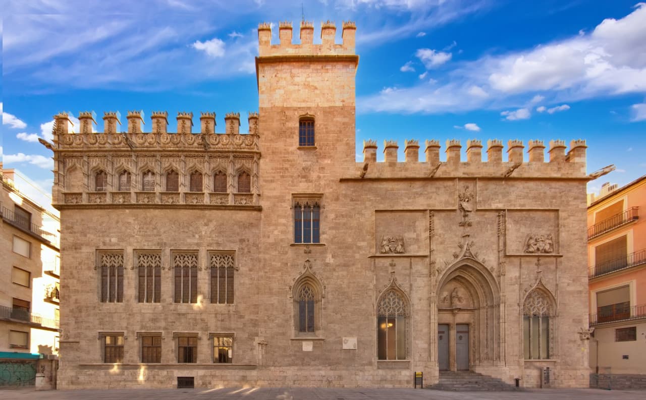 La Lonja de la Seda Tour with English-Speaking Guide & Fast Track Entry - სურათი 2