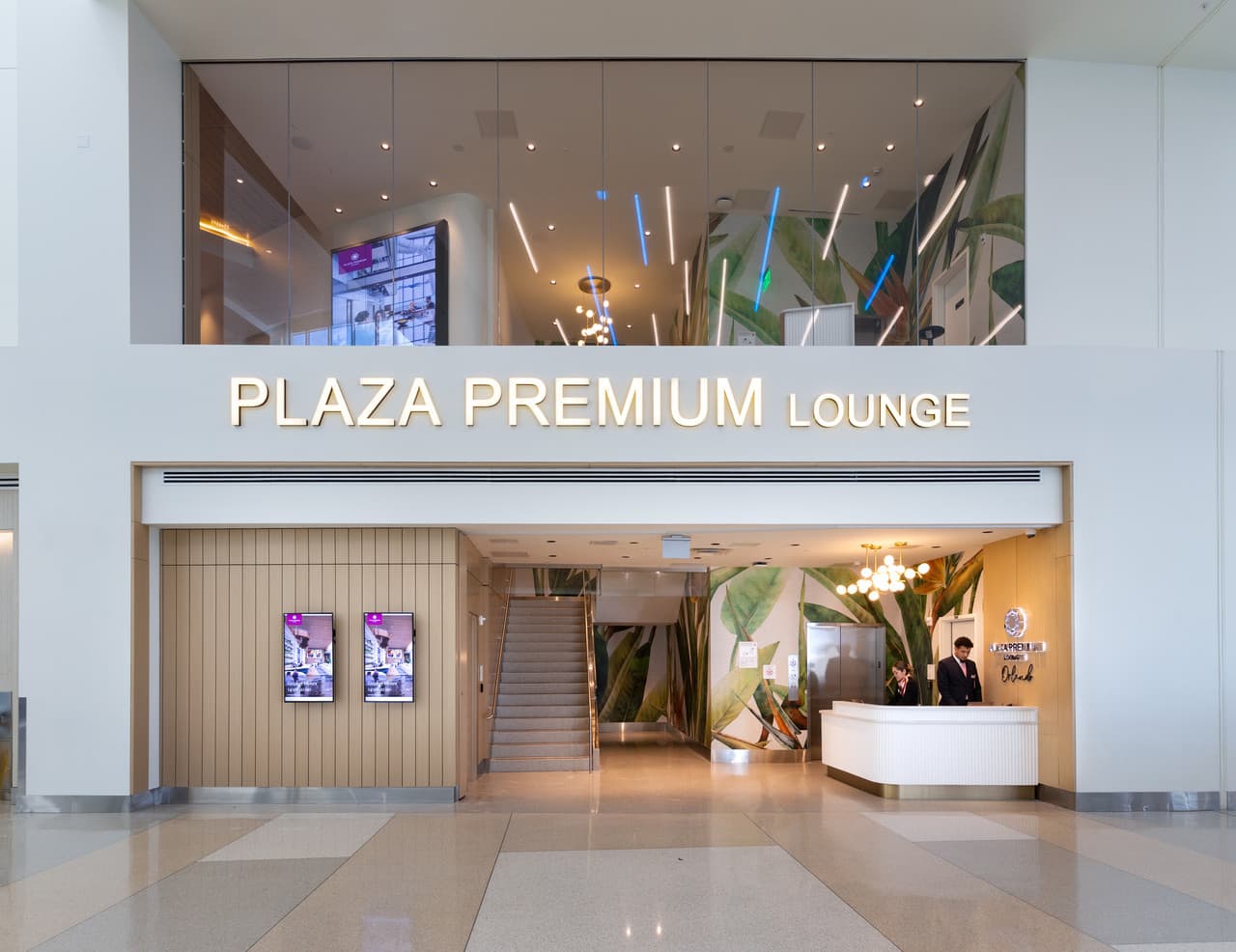 Plaza Premium Lounge - Orlando International Airport Terminal C - სურათი 6