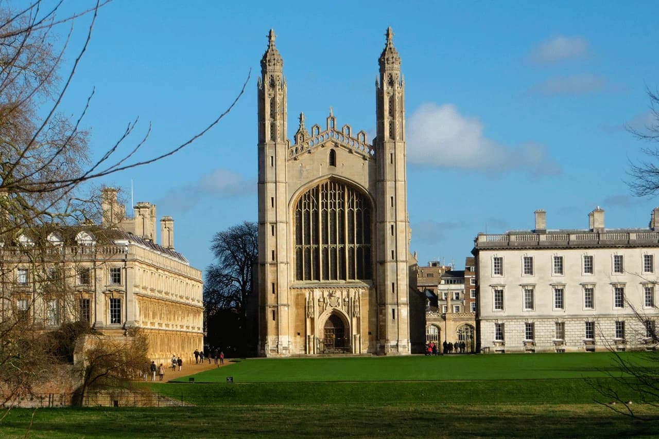City Sightseeing Cambridge Hop-on Hop-off Bus Tour - სურათი 8