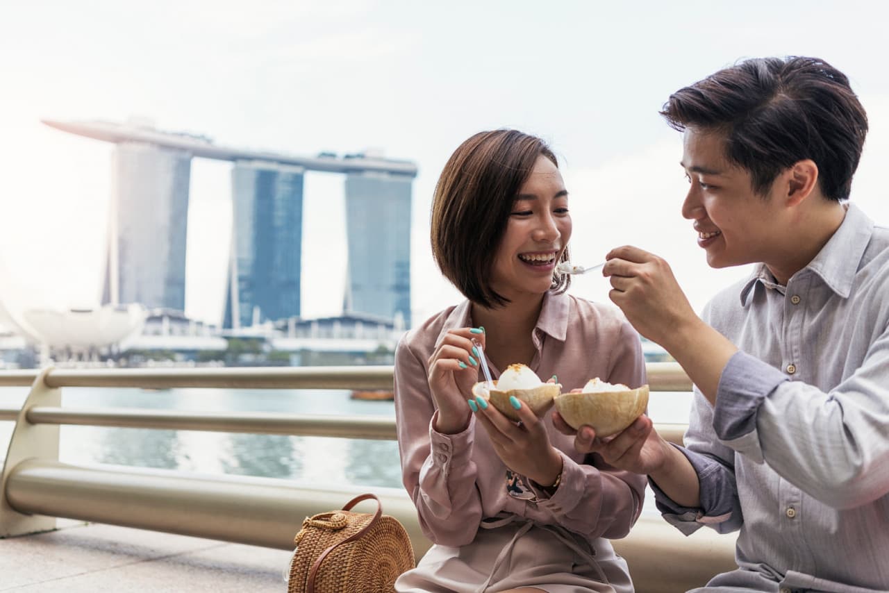 Professional Photo Shoot in Singapore - მთავარი სურათი