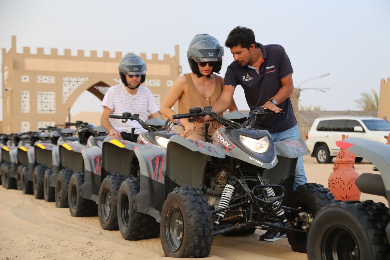 Evening Desert Safari Tour from Dubai with BBQ Dinner - სურათი 8