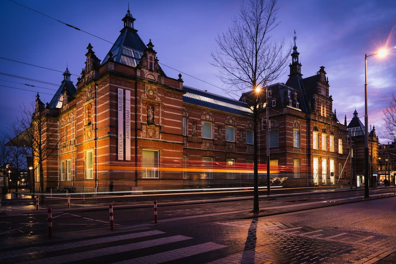 Stedelijk Museum - სურათი 5