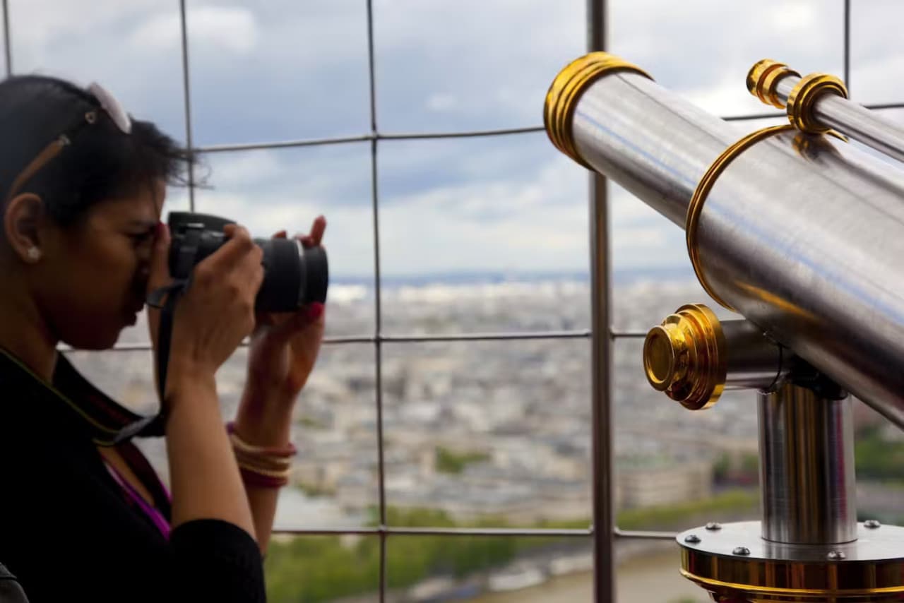 Eiffel Tower Reserved Access Tickets with Optional Summit - სურათი 13