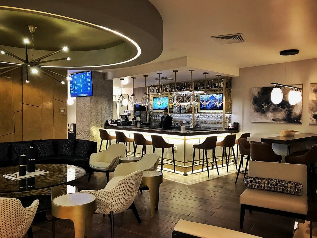 MERA Business Lounge - Cancun International Airport - სურათი 19