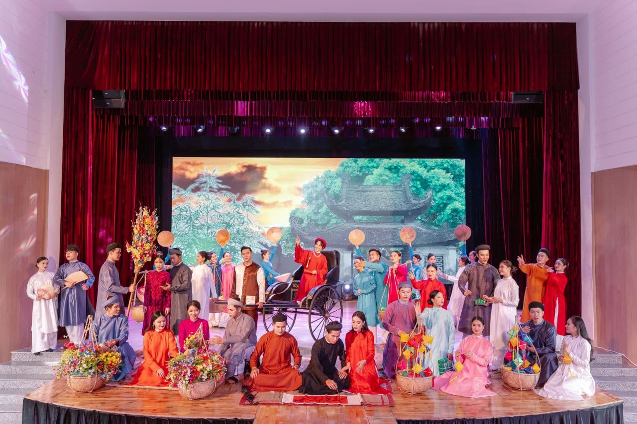 Ao Dai Show in Da Nang - სურათი 5