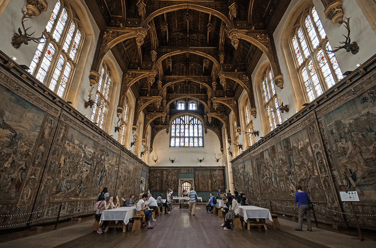 Hampton Court Palace Ticket - სურათი 3
