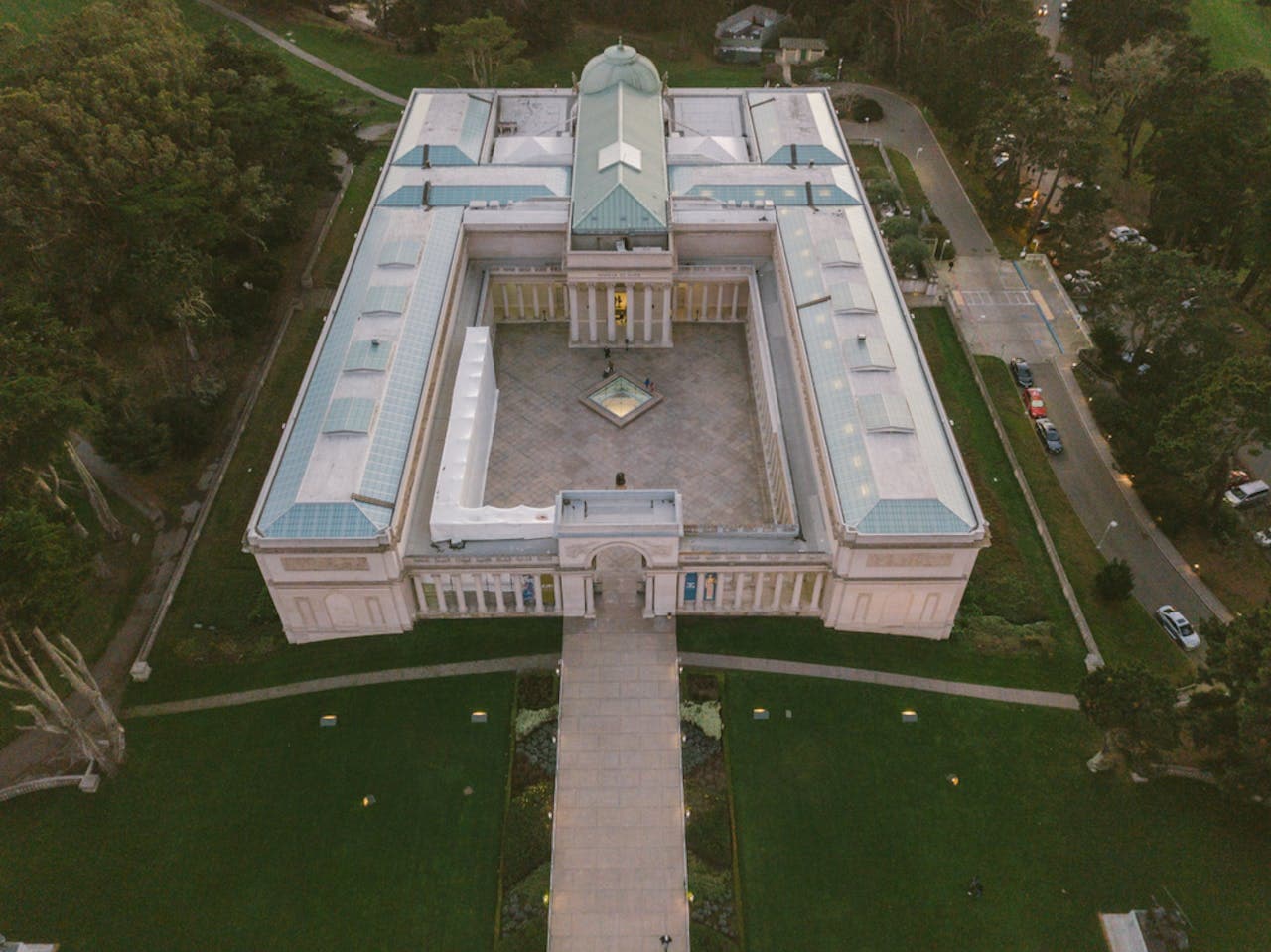 Legion of Honor Ticket - სურათი 7