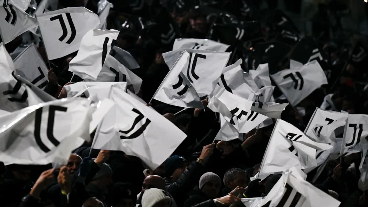 Italian Serie A Football  - Juventus FC Match Ticket at Allianz Stadium - სურათი 5