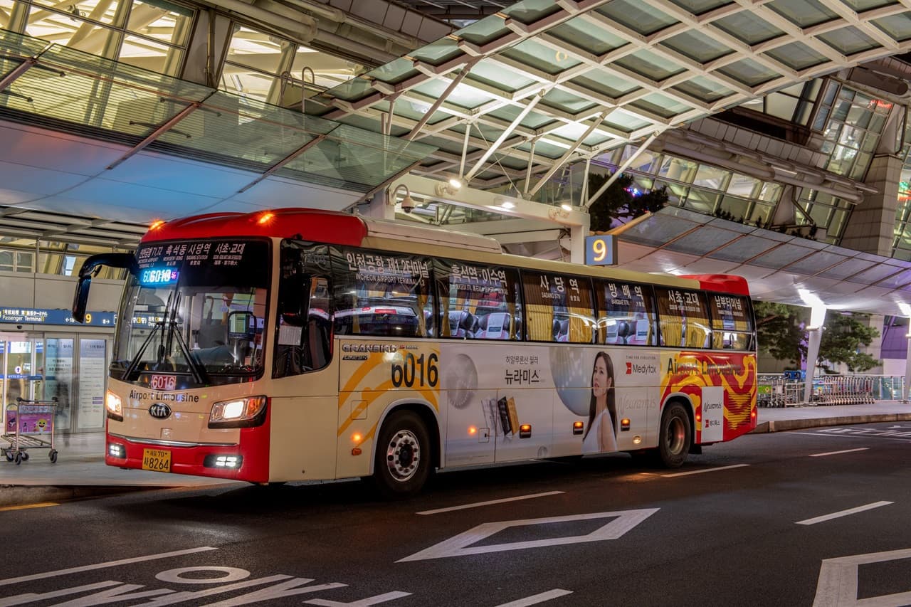 Airport Limousine Bus Transfers from Incheon International Airport to Seoul - სურათი 5