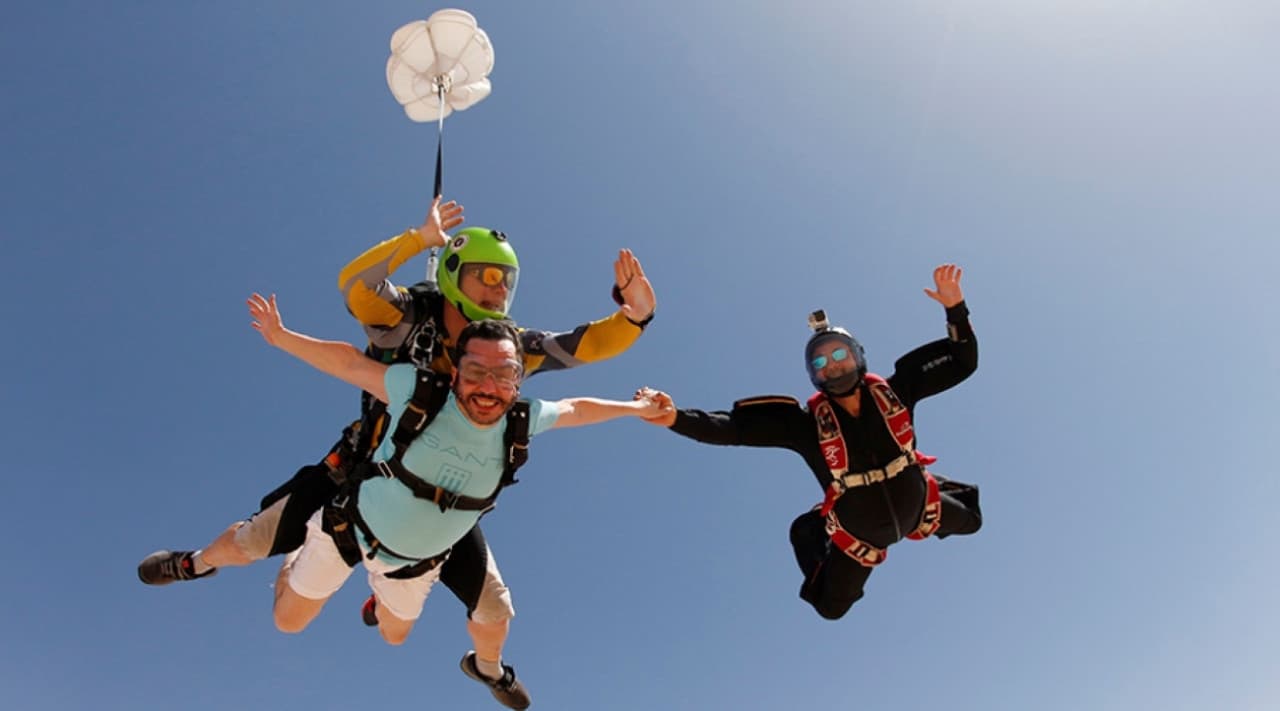 Skydive Dubai Tandem Skydiving Experience - სურათი 2