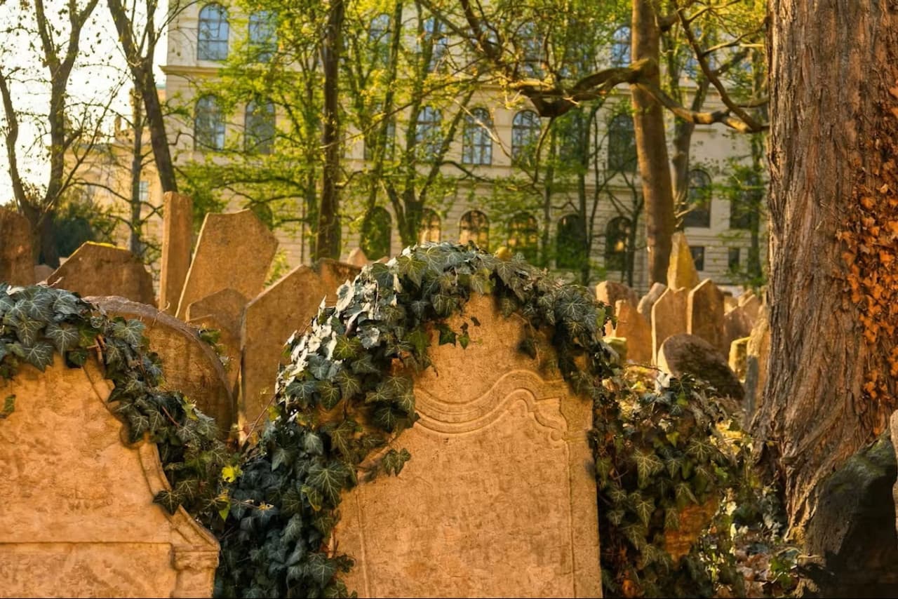 Prague Jewish Quarter Ticket + Guided Introduction + Optional Audio Guide - მთავარი სურათი