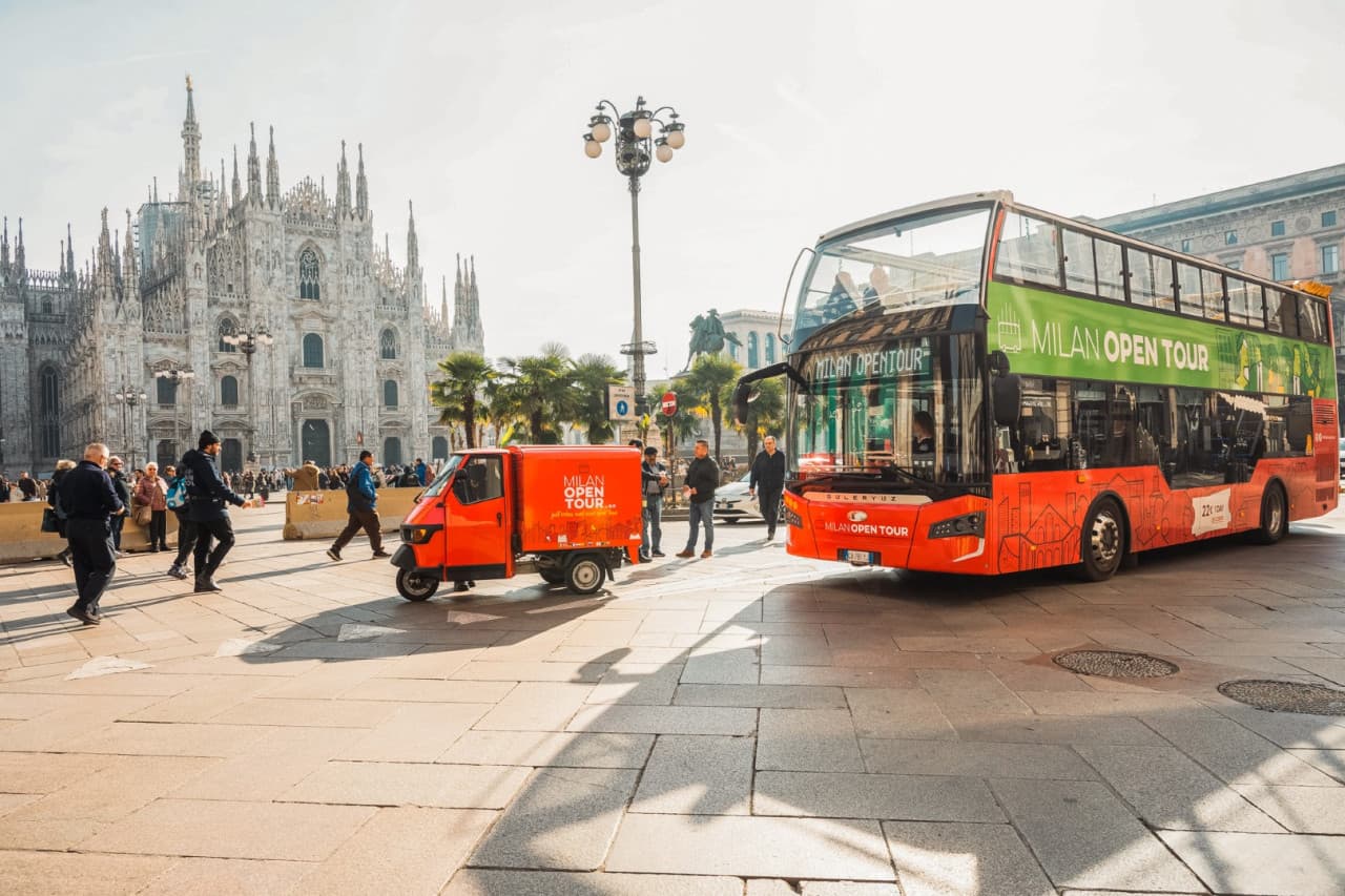 Milan Open Tour Hop-On Hop-Off Bus Tour - სურათი 3