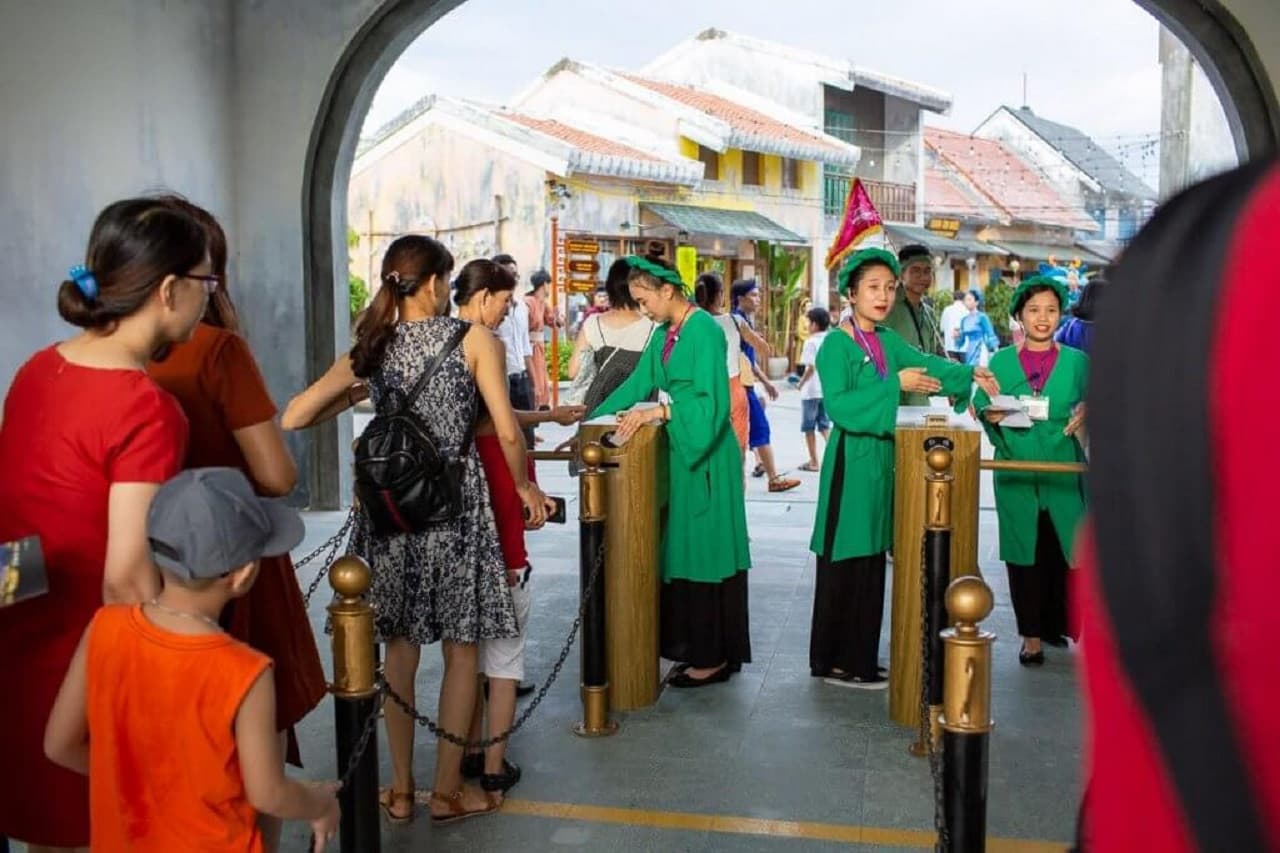 Hoi An Impression Theme Park and Hoi An Memories Show - სურათი 14