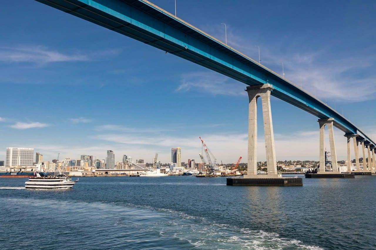 San Diego Harbour Cruise - მთავარი სურათი