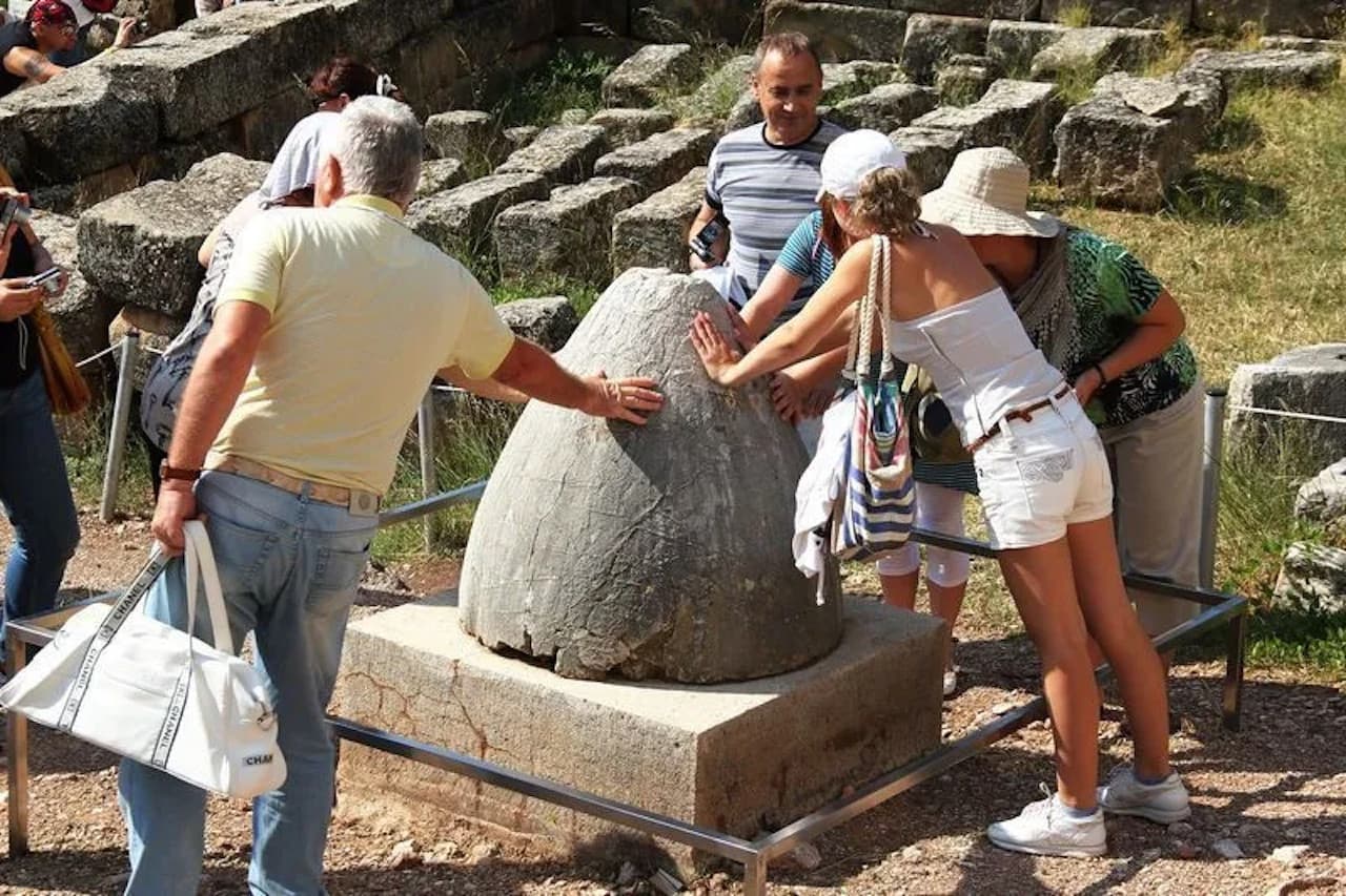 Delphi Archaeological Site and Museum - სურათი 4