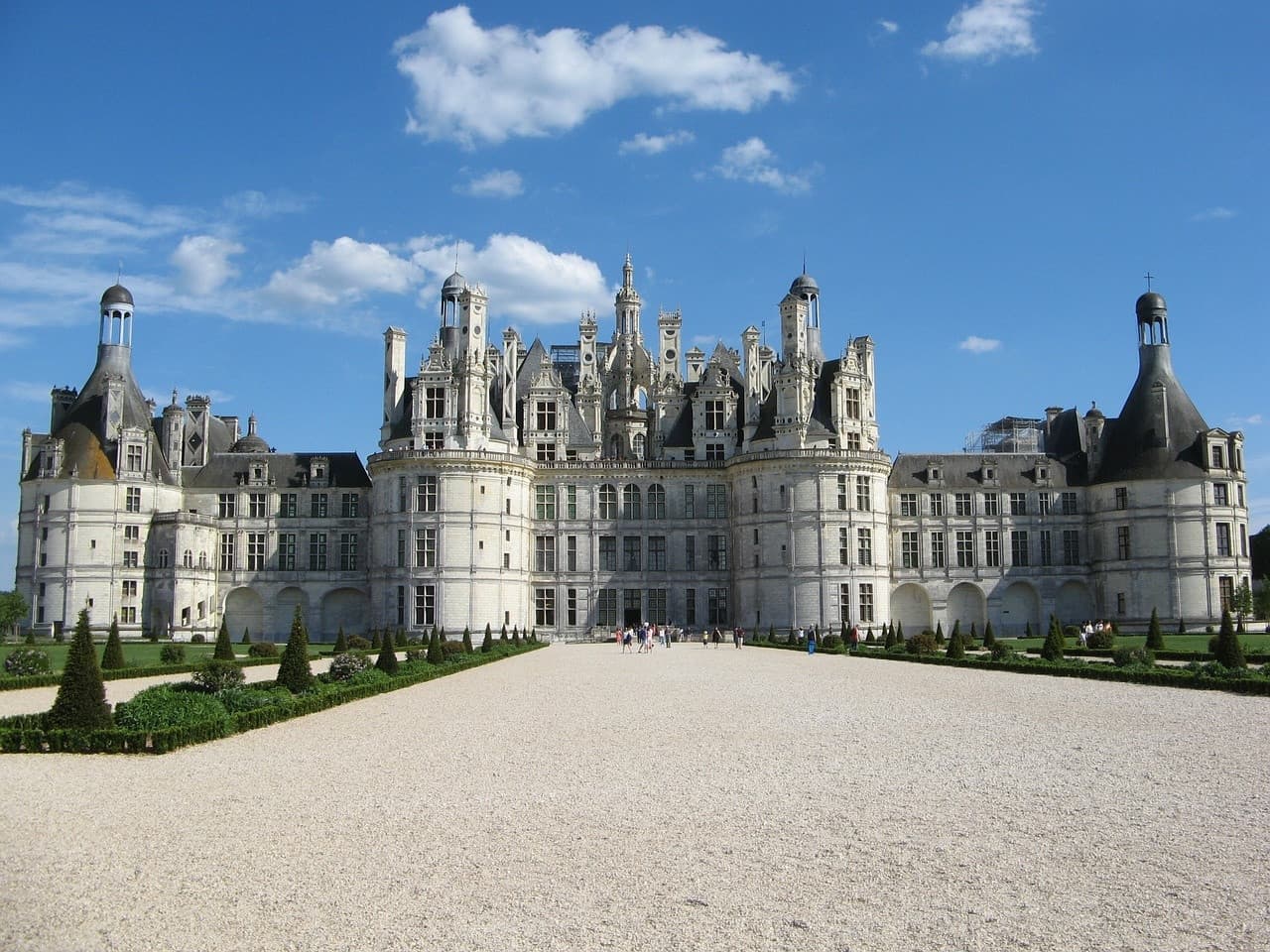 Loire Valley Tour from Paris: Chambord, Chenonceau, and Cheverny Castles - სურათი 13