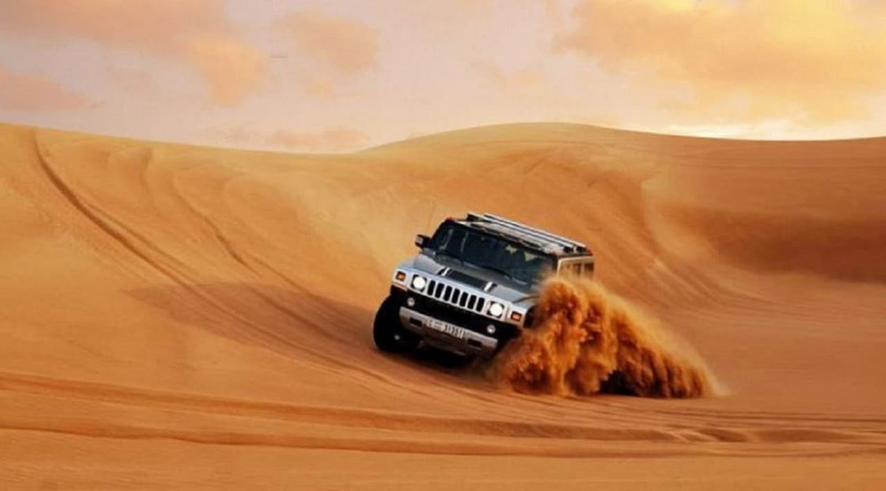 Dubai Hummer Desert Safari Private Tour - მთავარი სურათი